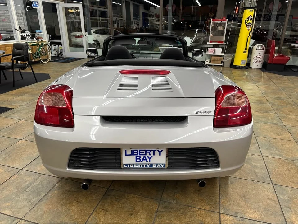 2000 Toyota MR2 Spyder/MR-S - Image 7 of 12