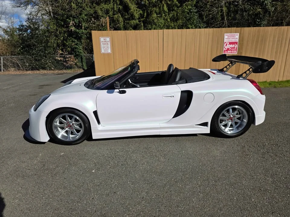 2000 Toyota MR2 Spyder/MR-S - Image 3 of 11