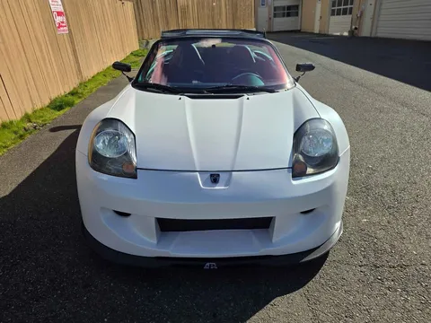 2000 Toyota MR2 Spyder Convertible 2D