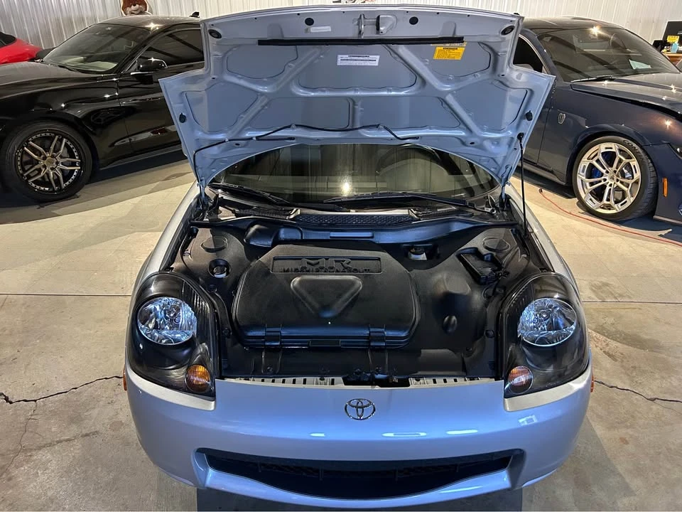 2000 Toyota MR2 Spyder/MR-S - Image 9 of 15