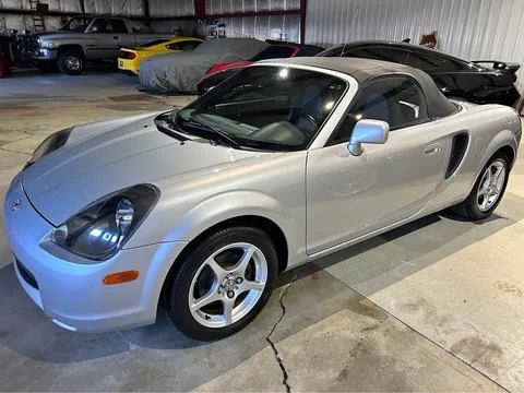 2000 Toyota MR2 Spyder Convertible 2D