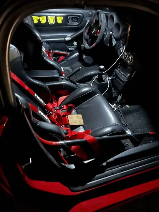2000 Toyota MR2 Spyder/MR-S - Image 5 of 5