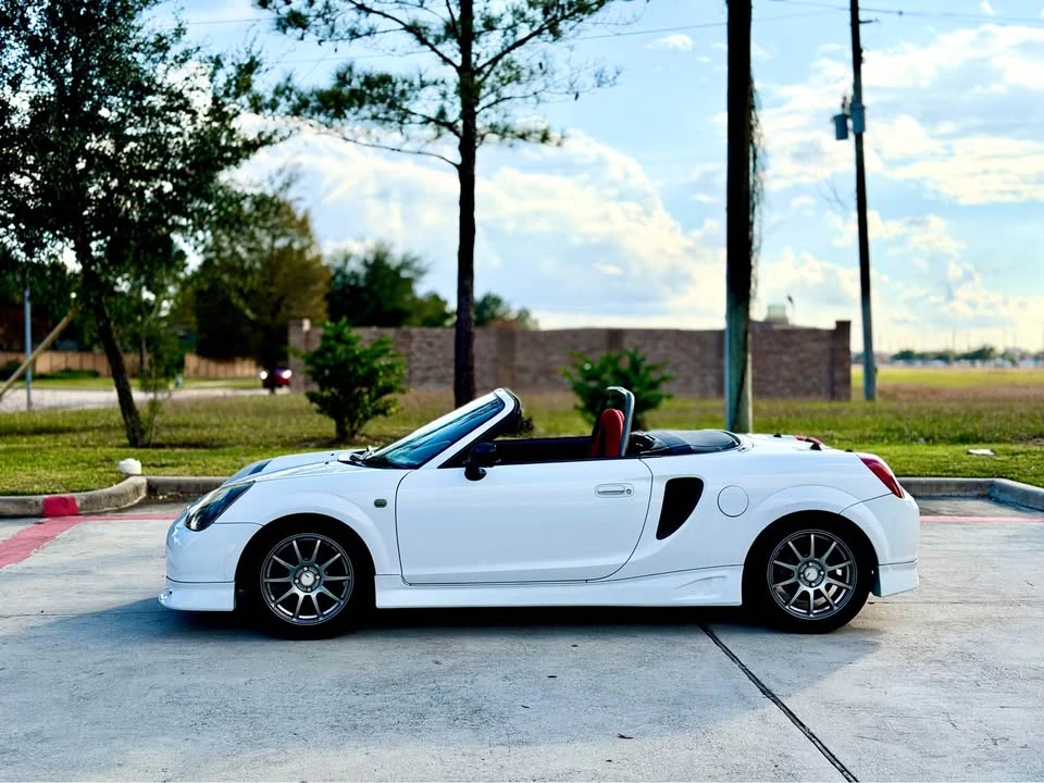 2000 Toyota MR2 Spyder/MR-S - Image 3 of 21