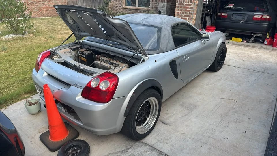 2000 Toyota MR2 Spyder/MR-S - Image 3 of 4