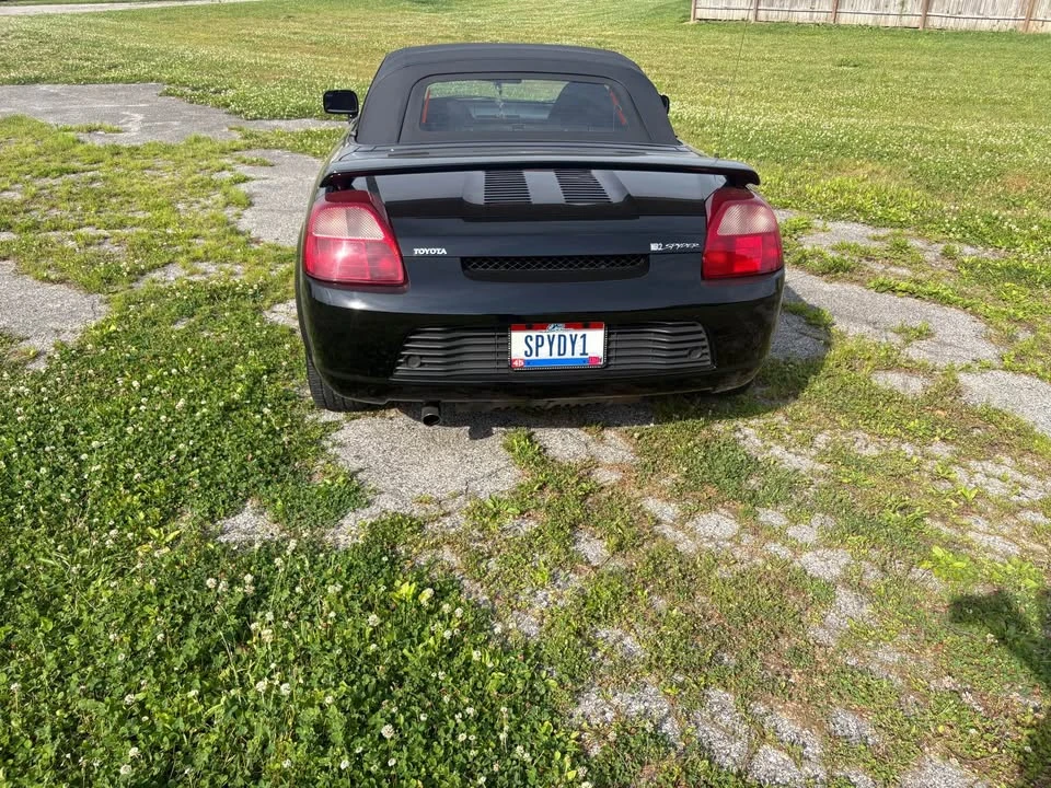 2000 Toyota MR2 Spyder/MR-S - Image 14 of 14