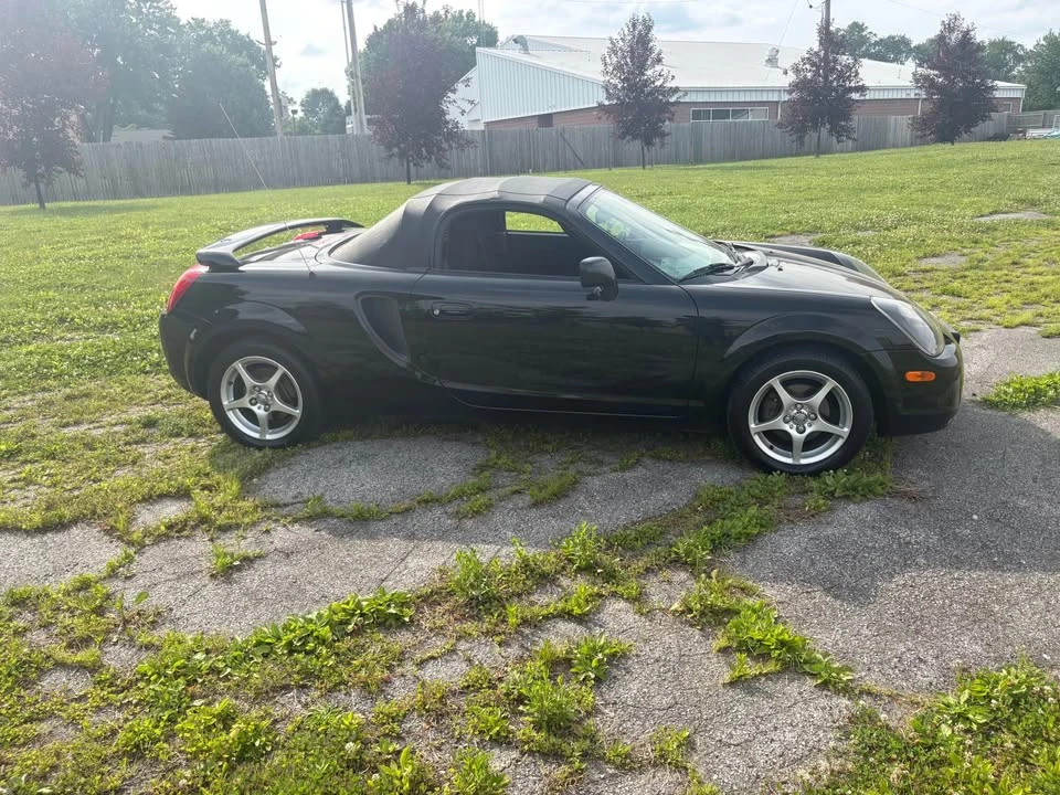 2000 Toyota MR2 Spyder/MR-S - Image 7 of 14