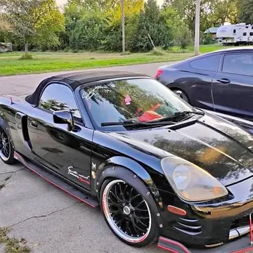 2000 Toyota MR2 Spyder Convertible 2D