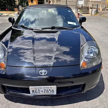 2000 Toyota MR2 Spyder Convertible 2D