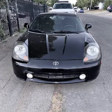 2000 Toyota MR2 Spyder Convertible 2D