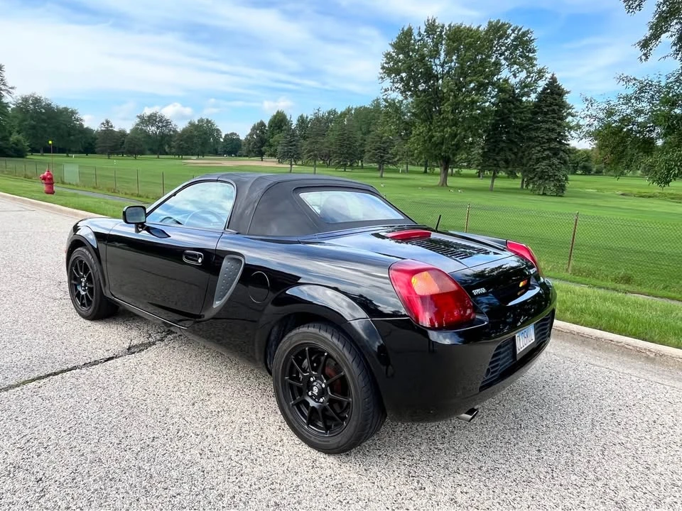 2000 Toyota MR2 Spyder/MR-S - Image 3 of 10
