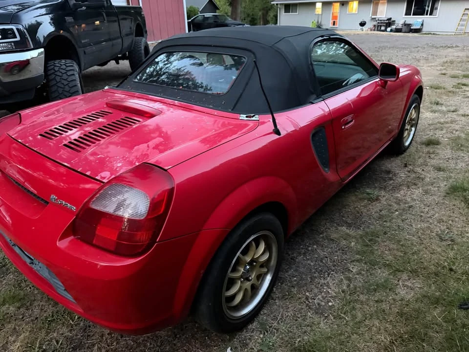 2000 Toyota MR2 Spyder/MR-S - Image 5 of 10