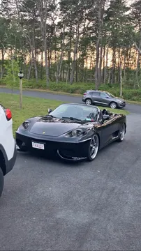 2000 Toyota MR2 Spyder Convertible 2D
