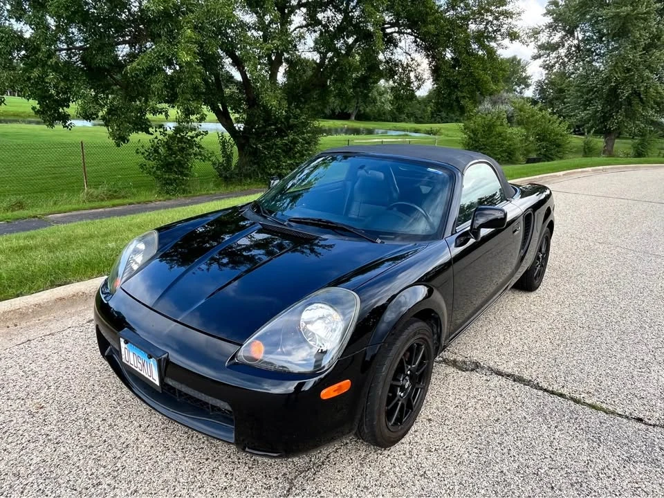 2000 Toyota MR2 Spyder/MR-S - Image 5 of 10