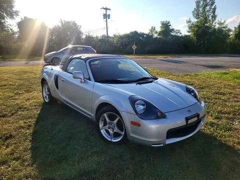 2000 Toyota MR2 Spyder Convertible 2D