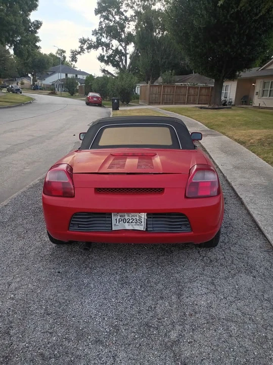 2000 Toyota MR2 Spyder/MR-S - Image 3 of 4