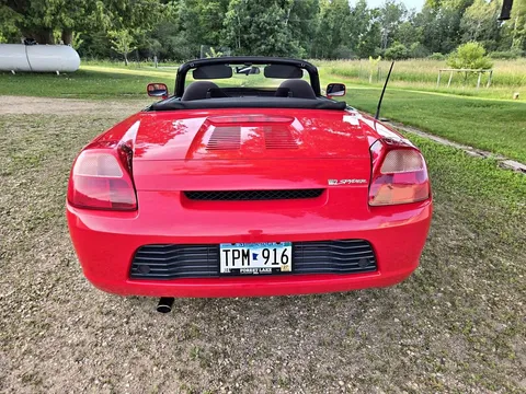 2000 Toyota MR2 Spyder Convertible 2D