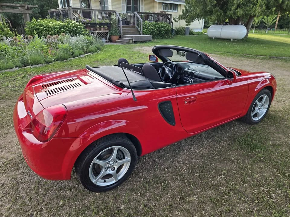 2000 Toyota MR2 Spyder/MR-S - Image 6 of 15
