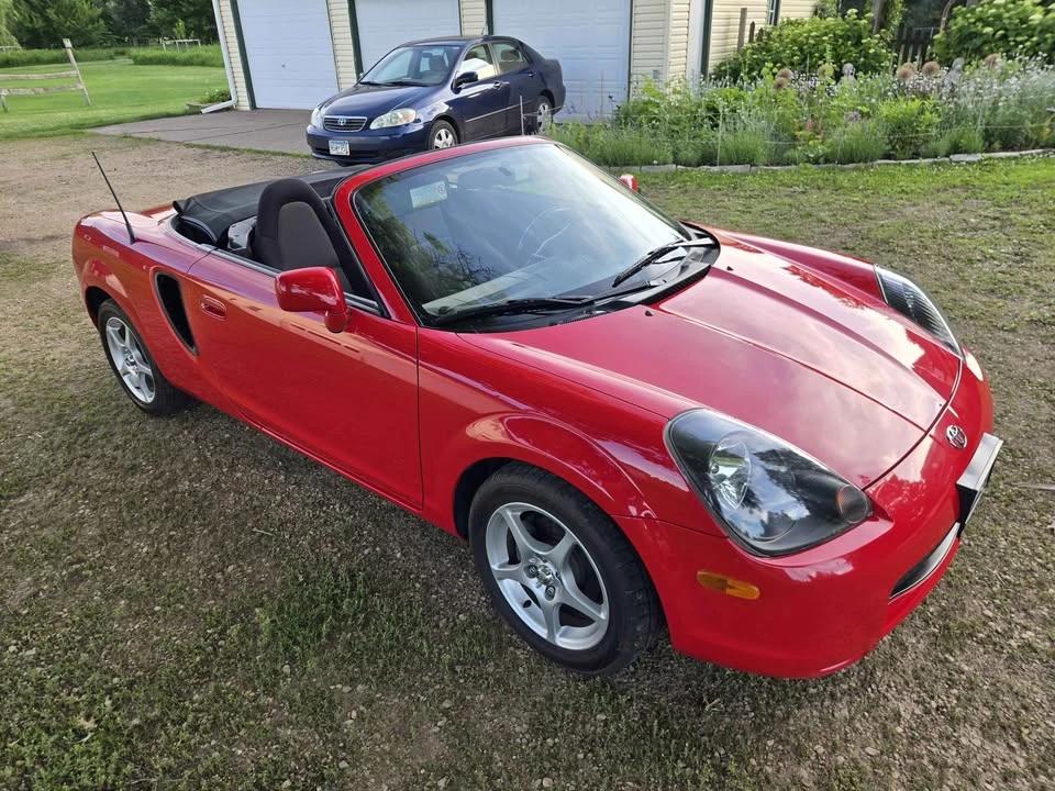 2000 Toyota MR2 Spyder/MR-S - Image 7 of 15