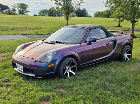 2000 Toyota MR2 Spyder Convertible 2D
