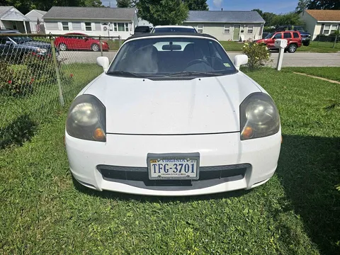 2000 Toyota MR2 Spyder Convertible 2D