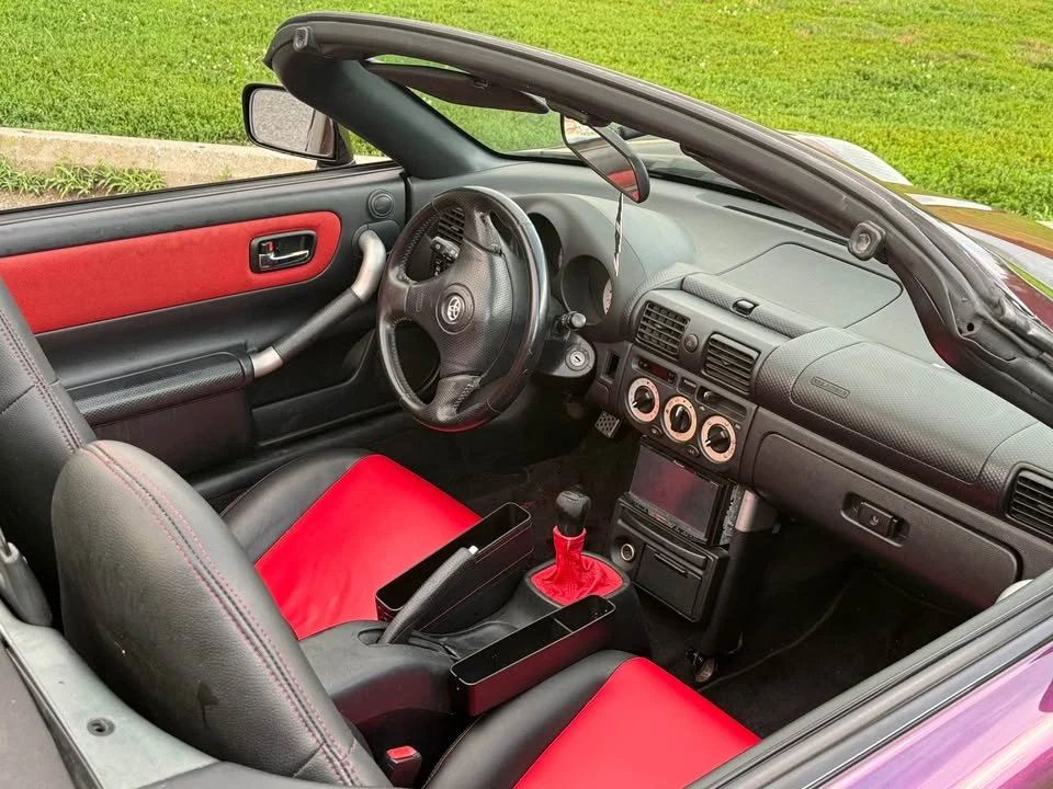 2000 Toyota MR2 Spyder/MR-S - Image 4 of 7