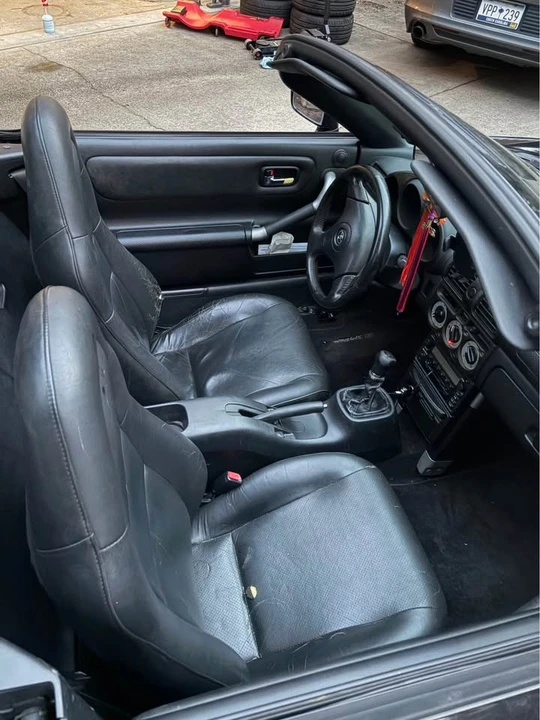 2000 Toyota MR2 Spyder/MR-S - Image 10 of 14