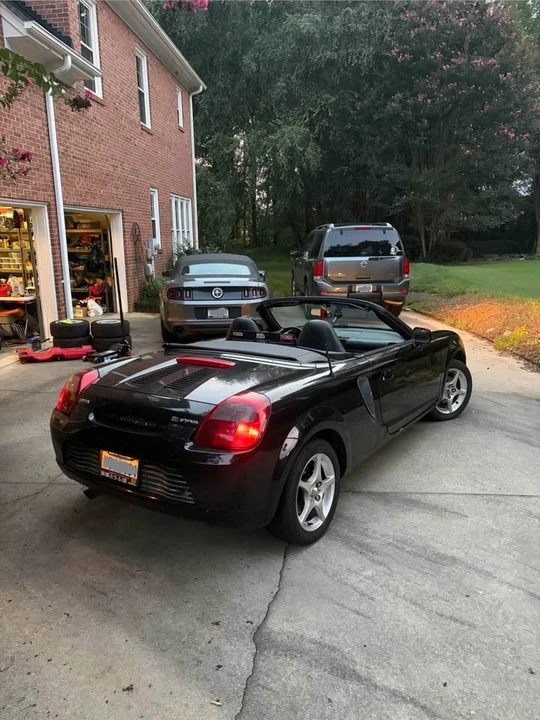 2000 Toyota MR2 Spyder/MR-S - Image 5 of 14