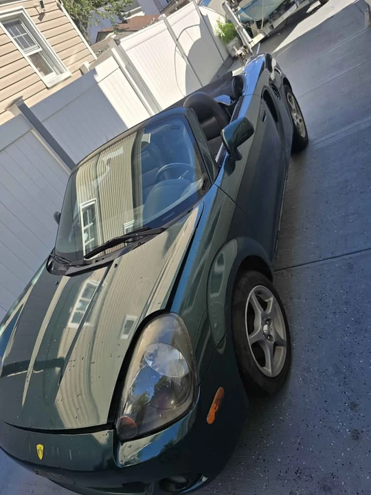 2000 Toyota MR2 Spyder/MR-S - Image 2 of 7