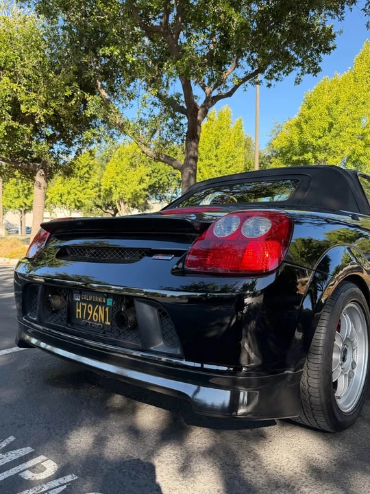 2000 Toyota MR2 Spyder/MR-S - Image 8 of 13