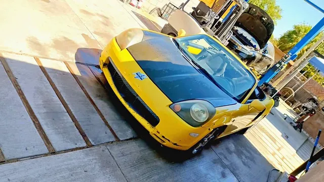 2000 Toyota MR2 Spyder Convertible 2D