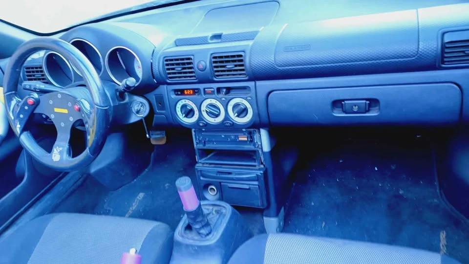 2000 Toyota MR2 Spyder/MR-S - Image 16 of 16