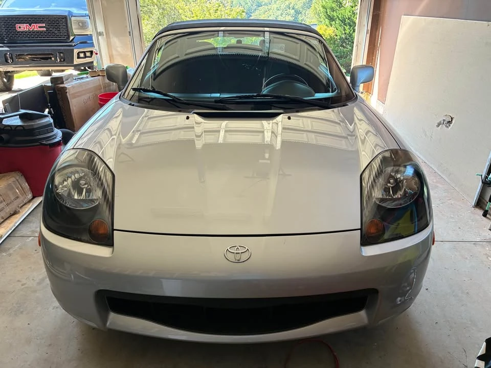 2000 Toyota MR2 Spyder/MR-S - Image 2 of 16