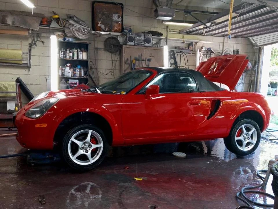 2000 Toyota MR2 Spyder/MR-S - Image 5 of 6
