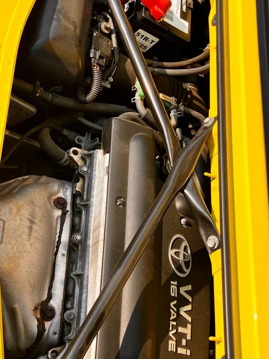 2000 Toyota MR2 Spyder/MR-S - Image 11 of 24