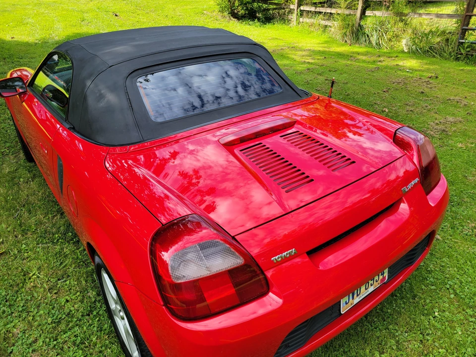 2000 Toyota MR2 Spyder/MR-S - Image 21 of 31