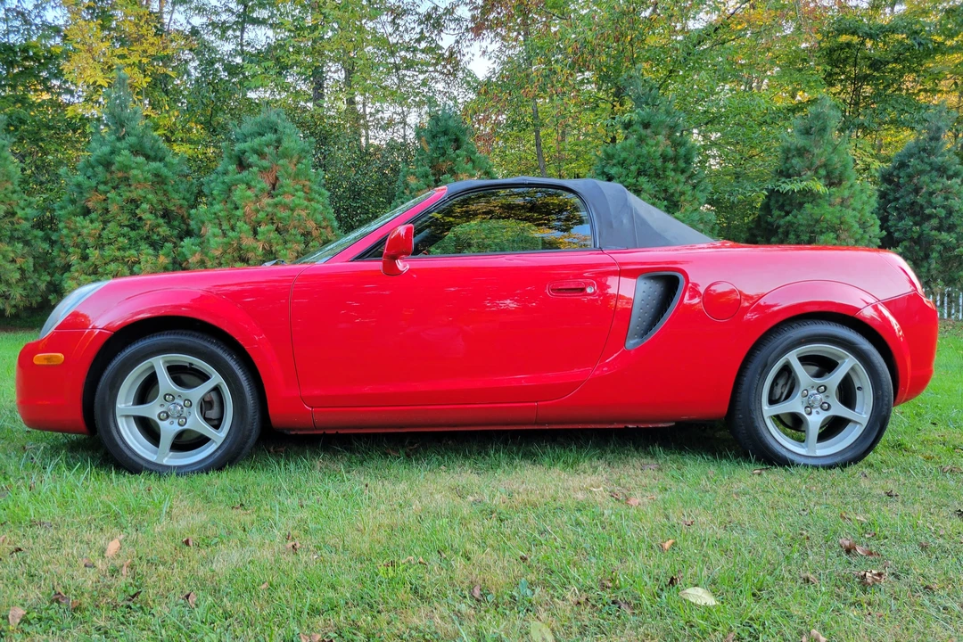2000 Toyota MR2 Spyder/MR-S - Image 3 of 31
