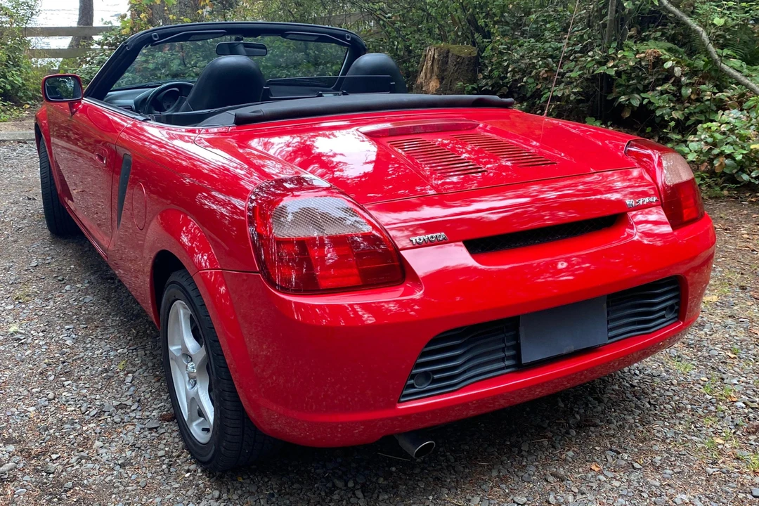 2000 Toyota MR2 Spyder/MR-S - Image 4 of 31