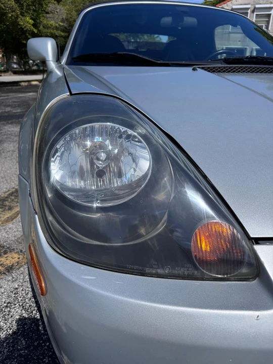 2000 Toyota MR2 Spyder/MR-S - Image 16 of 31