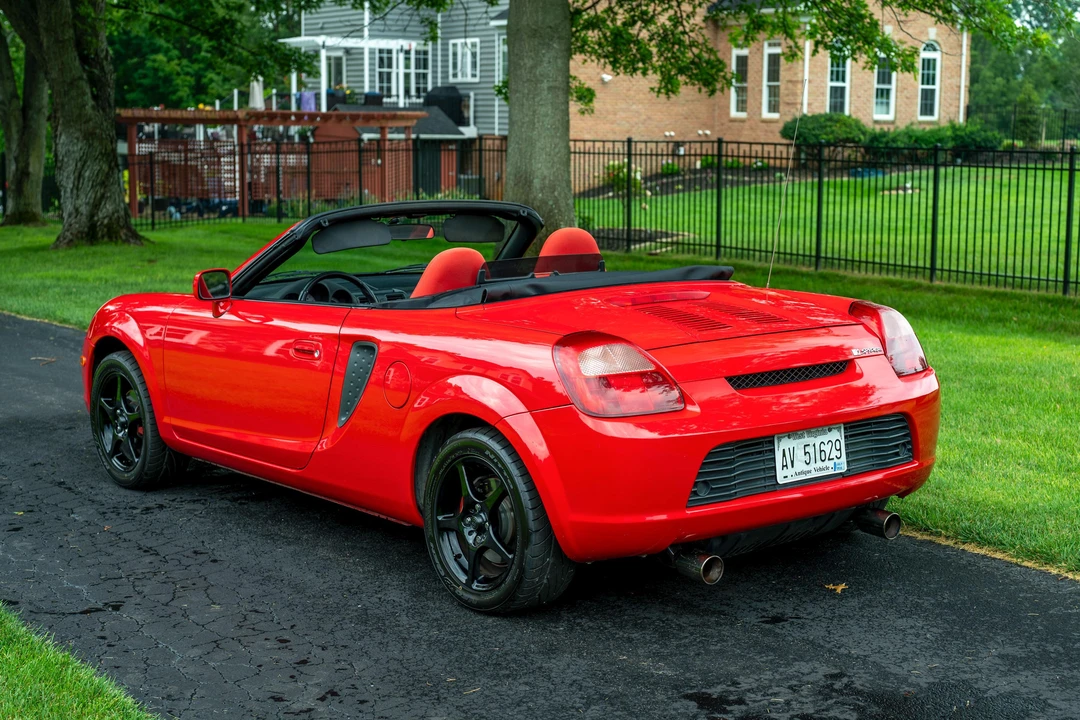 2000 Toyota MR2 Spyder/MR-S - Image 8 of 31