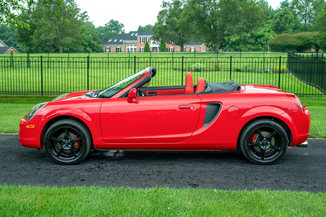 2000 Toyota MR2 Spyder/MR-S - Image 3 of 31