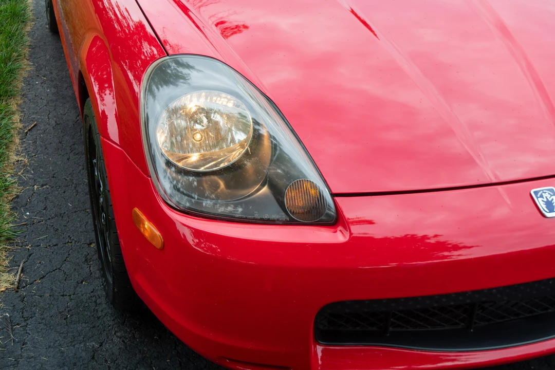 2000 Toyota MR2 Spyder/MR-S - Image 17 of 31