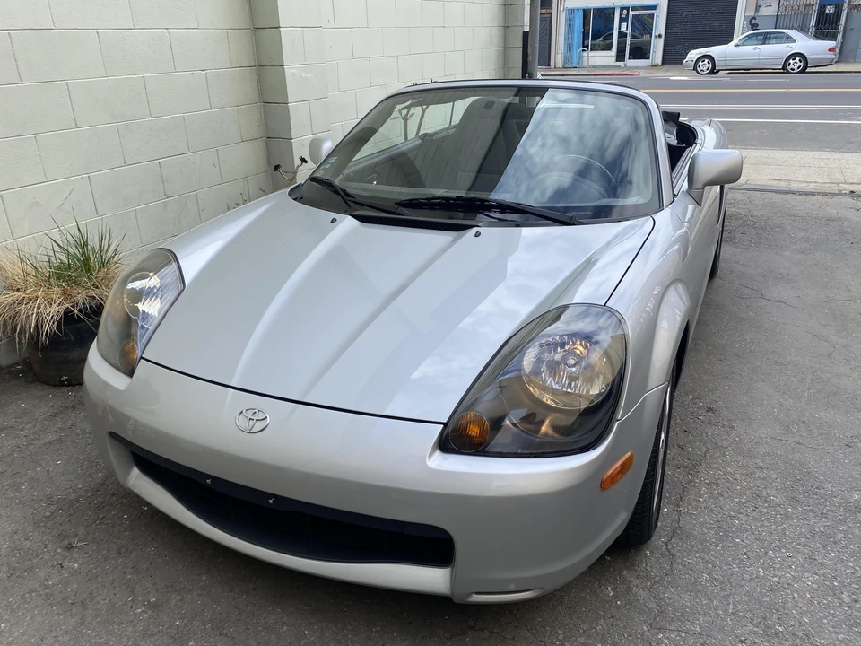 2000 Toyota MR2 Spyder/MR-S - Image 6 of 31