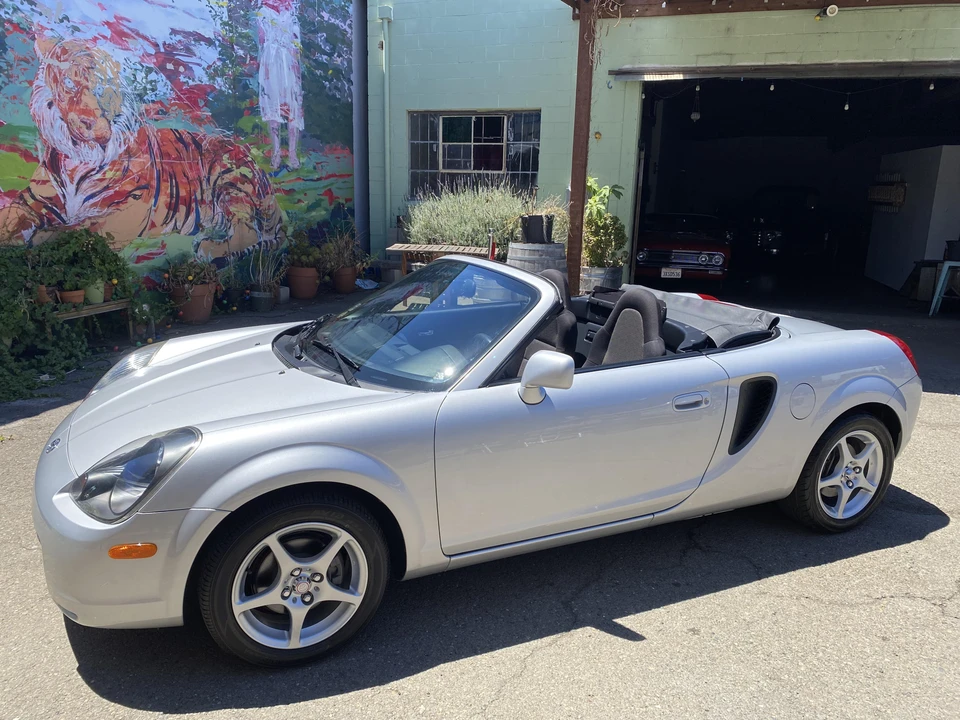 2000 Toyota MR2 Spyder/MR-S - Image 7 of 31