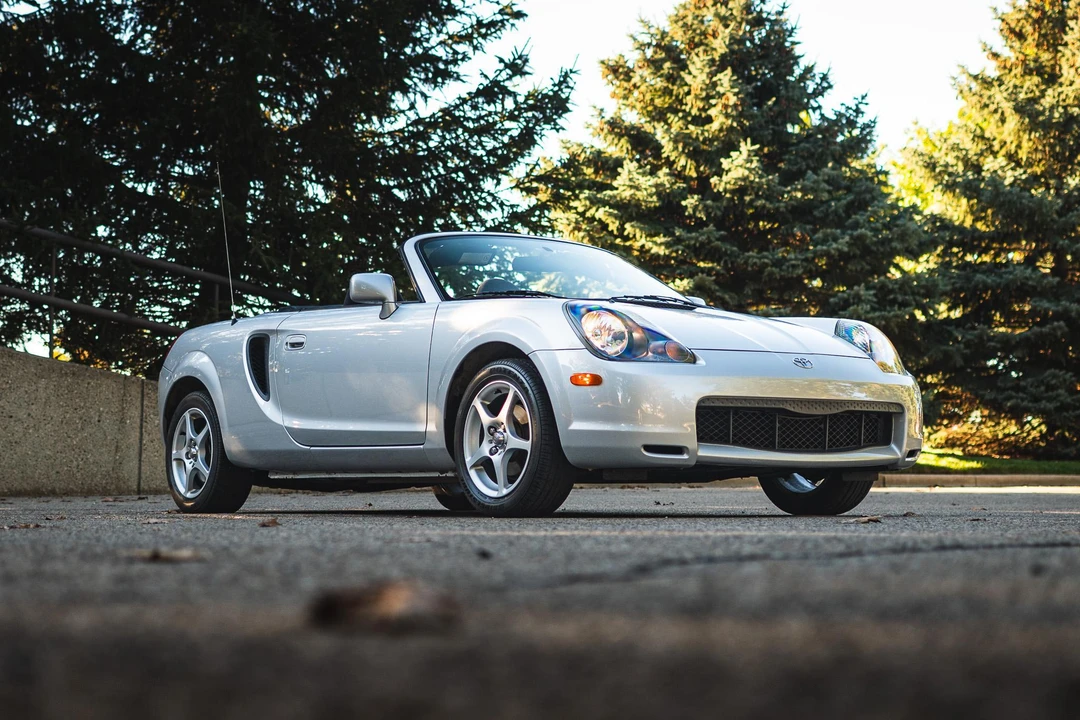 2000 Toyota MR2 Spyder/MR-S - Image 23 of 31