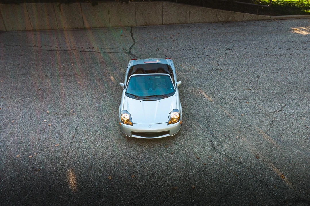 2000 Toyota MR2 Spyder/MR-S - Image 26 of 31