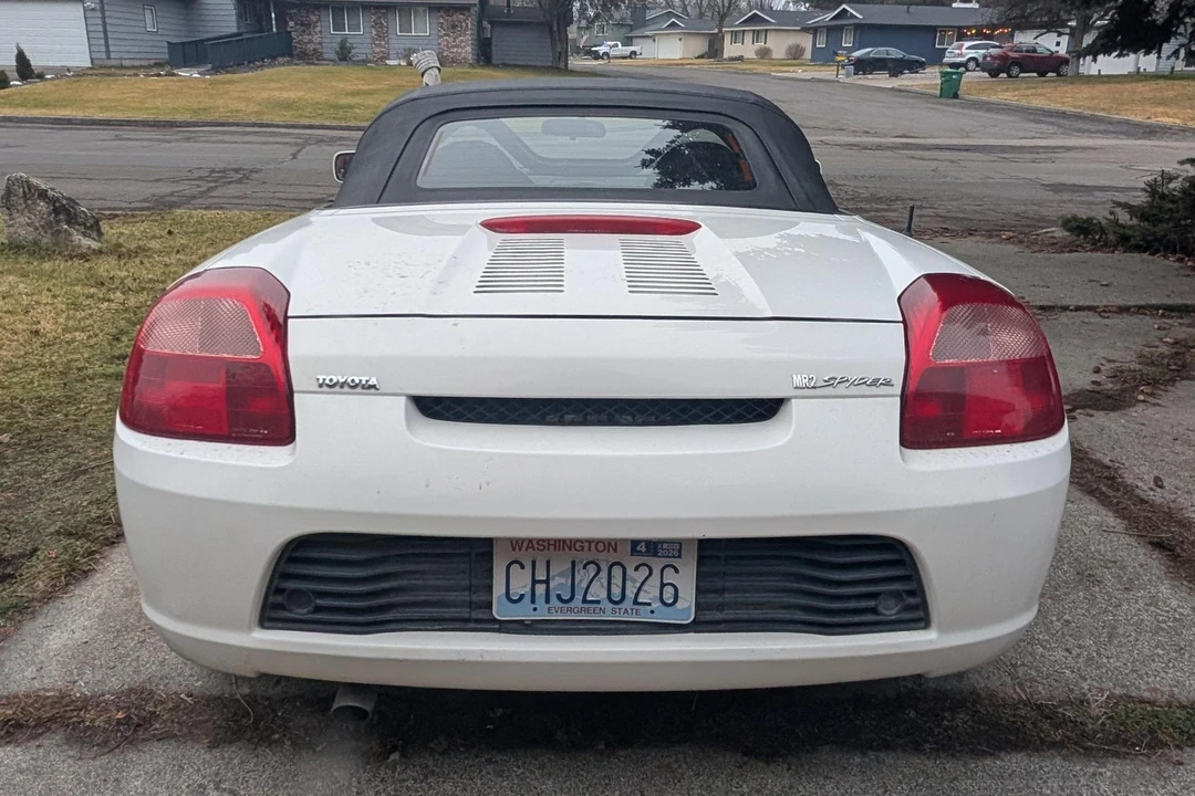 2000 Toyota MR2 Spyder/MR-S - Image 5 of 31
