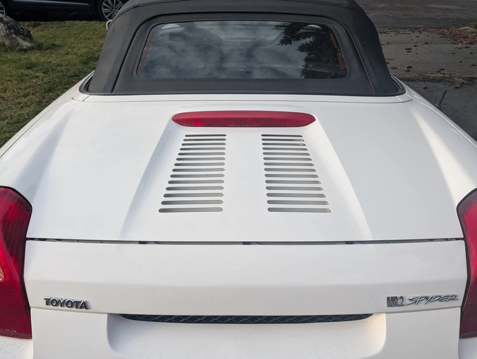 2000 Toyota MR2 Spyder/MR-S - Image 14 of 31