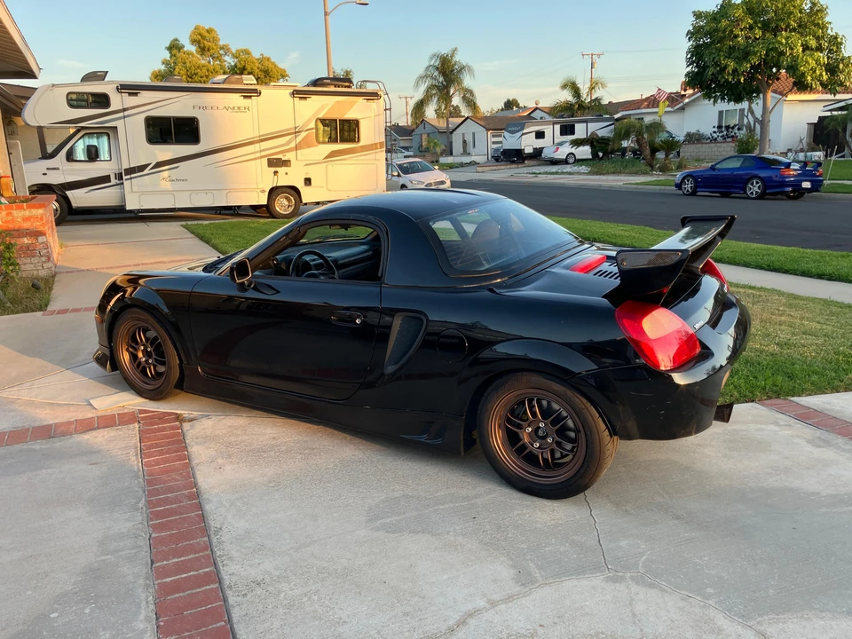 2000 Toyota MR2 Spyder/MR-S - Image 11 of 21