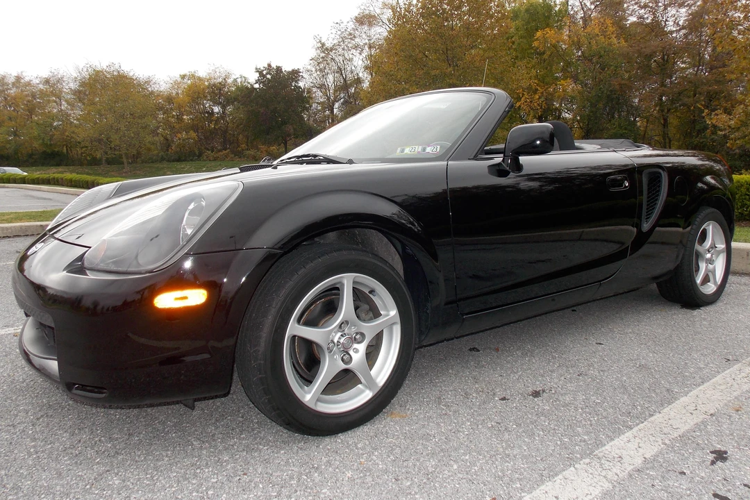 2000 Toyota MR2 Spyder/MR-S - Image 6 of 19