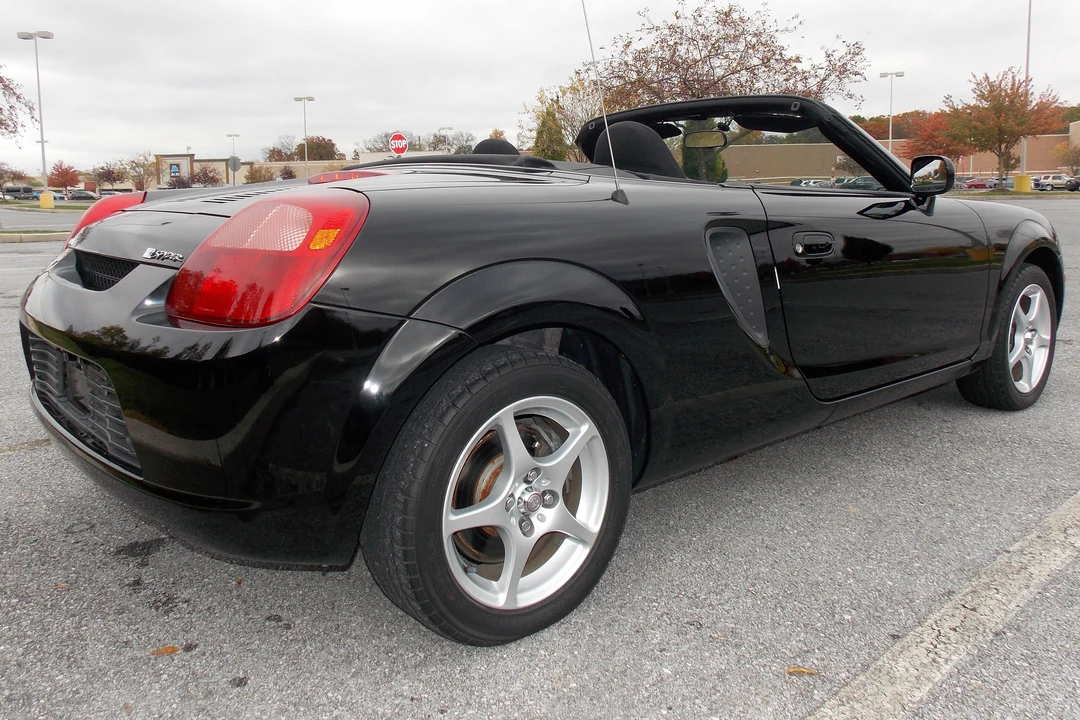 2000 Toyota MR2 Spyder/MR-S - Image 7 of 19